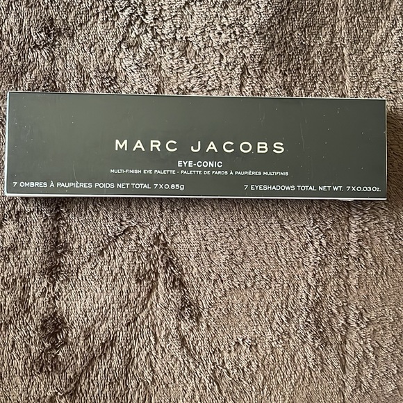 Marc Jacobs 730 Frivoluxe Eye-Conic Eyeshadow Palette - Picture 2 of 9